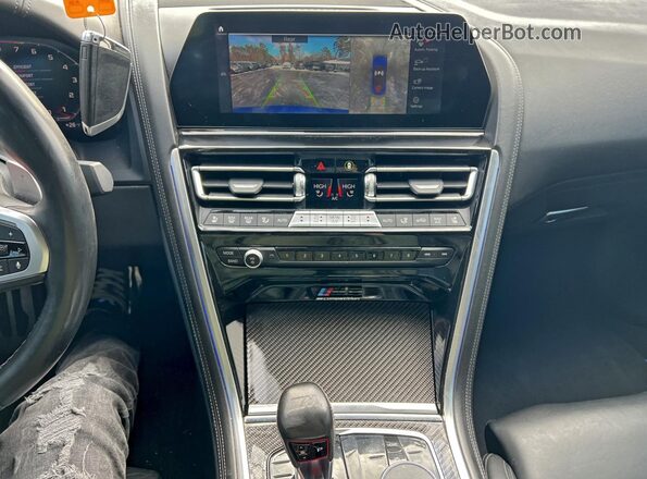 WBSGV0C06LCD74915 2020 BMW M8 Blue Vista del cuadro de instrumentos