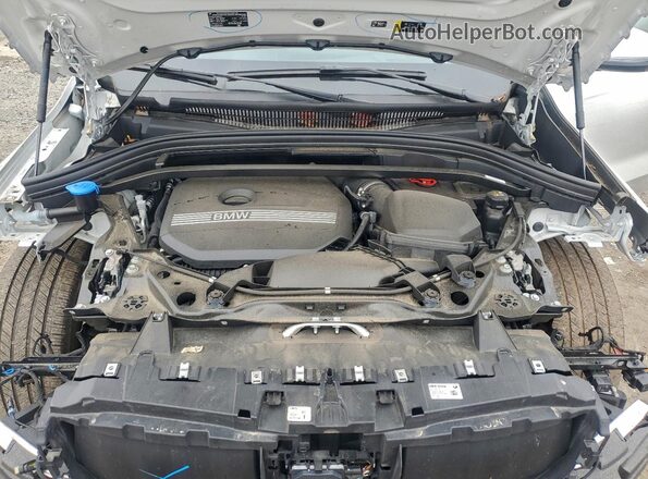 WBX73EF03R5Z31492 2024 BMW X1 Белый Вид подкапотного пространства