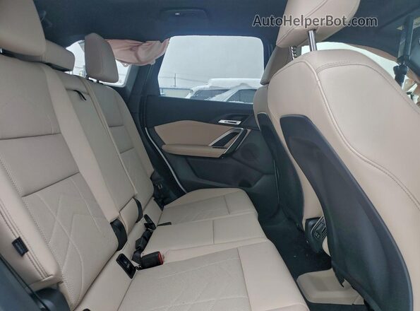 WBX73EF05S5156540 2025 BMW X1 Белый Вид задней части салона