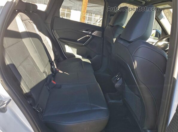WBX73EF06P5W97068 2023 BMW X1 White უკანა სალონის ხედი