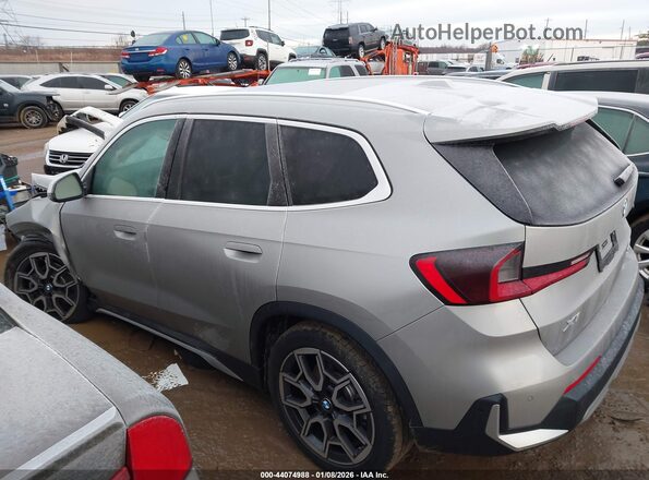 WBX73EF06R5Z70478 2024 BMW X1 Серебряный 
