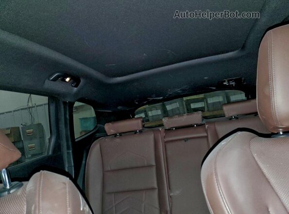 WBX73EF08R5Y32909 2024 BMW X1 Белый Вид задних сидений