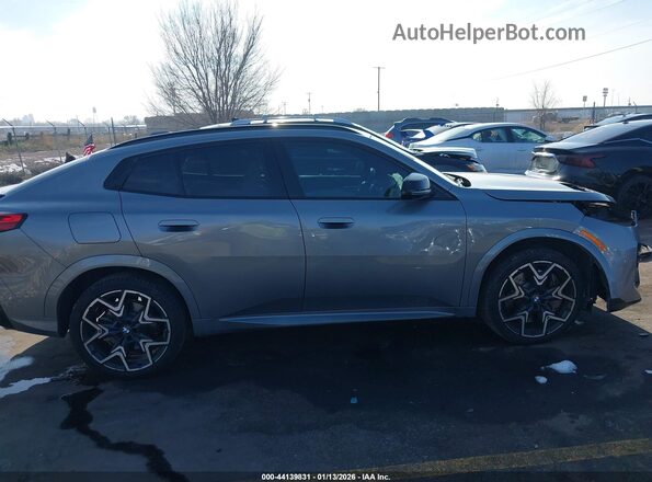 WBX83GM06S5113554 2025 BMW X2 Серый Панорамный вид салона 360°