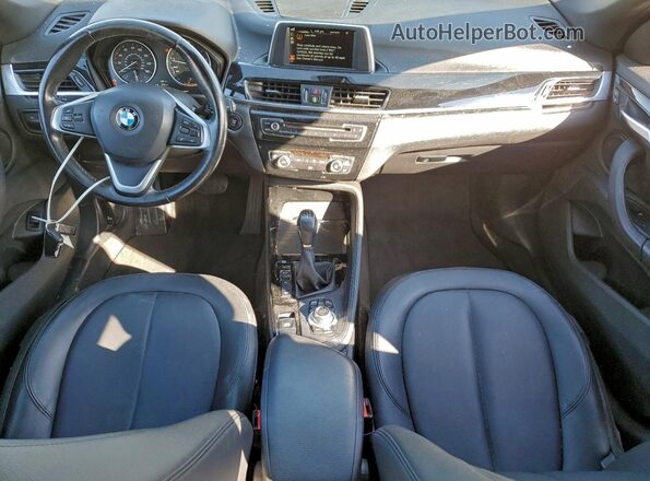 WBXHT3C30GP881823 2016 BMW X1 Black Dashboard view