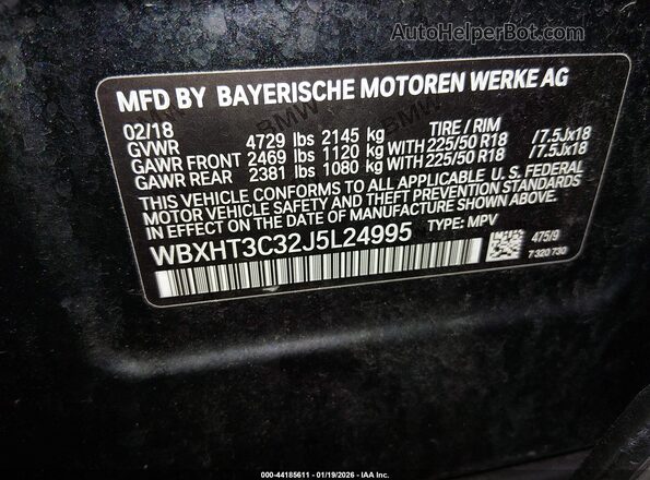 WBXHT3C32J5L24995 2018 BMW X1 Black Widok komory silnika
