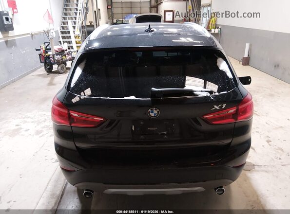 WBXHT3C32J5L24995 2018 BMW X1 Black 