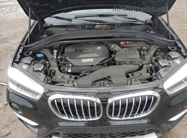 WBXHT3C39J5L27831 2018 BMW X1 Черный Вид подкапотного пространства