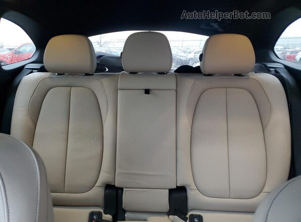 WBXHT3C39J5L27831 2018 BMW X1 Черный Вид задних сидений