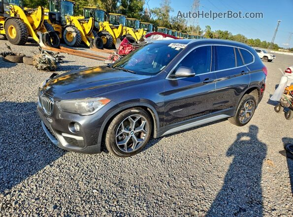 WBXHT3C3XJ5L25165 2018 BMW X1 Серый Передняя левая четверть