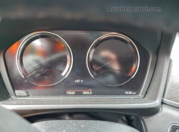WBXHT3C53K5L35510 2019 BMW X1 Белый Вид щитка приборов