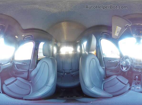WBXHT3C53K5L38455 2019 BMW X1 Серебряный Панорамный вид салона 360°