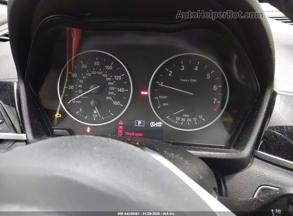 WBXHT3Z36G4A49933 2016 BMW X1 Gray Widok tylnych siedzeń