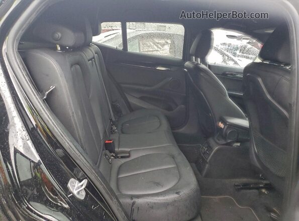 WBXYJ3C50KEP77019 2019 BMW X2 Black Widok wnętrza z tyłu