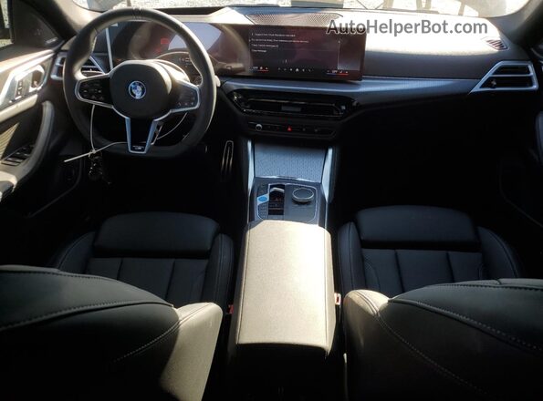 WBY23HD06SFU87731 2025 BMW I4 Black Вид панелі приладів