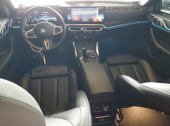 WBY33AW09NFM16553 2022 BMW I4 Blue Widok deski rozdzielczej