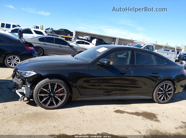 WBY43AW00RFT55281 2024 BMW I4 Черный Панорамный вид салона 360°