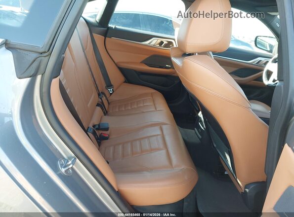 WBY73AW06NFN08169 2022 BMW I4 Gray Widok naklejki z numerem VIN