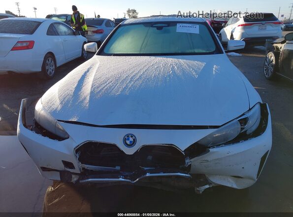 WBY73AW08NFM93593 2022 BMW I4 Белый Вид щитка приборов