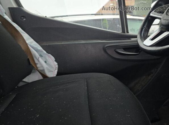 WD3PF1CD6KP100710 2019 MERCEDES-BENZ SPRINTER  Widok komory silnika