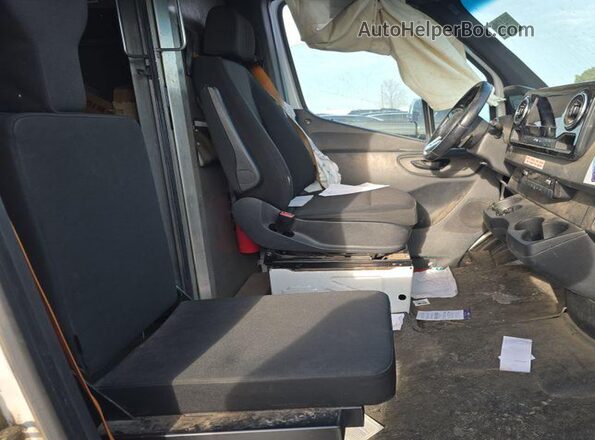 WD3PF1CD6KP100710 2019 MERCEDES-BENZ SPRINTER  Widok zestawu wskaźników