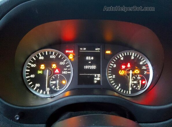 WD4PG2EE4J3428704 2018 MERCEDES-BENZ METRIS Black Instrument cluster view