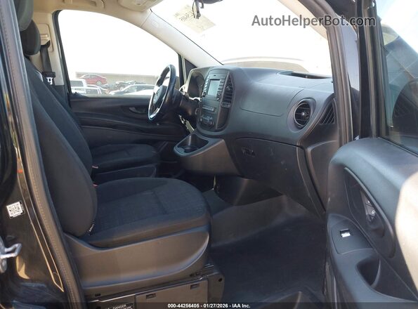 WD4PG2EE6J3502639 2018 MERCEDES-BENZ METRIS Black Widok wnętrza z przodu