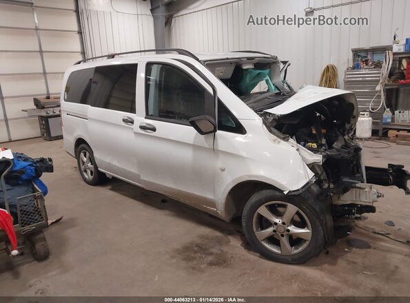 WD4PG2EEXG3141439 2016 MERCEDES-BENZ METRIS Белый Передняя правая четверть