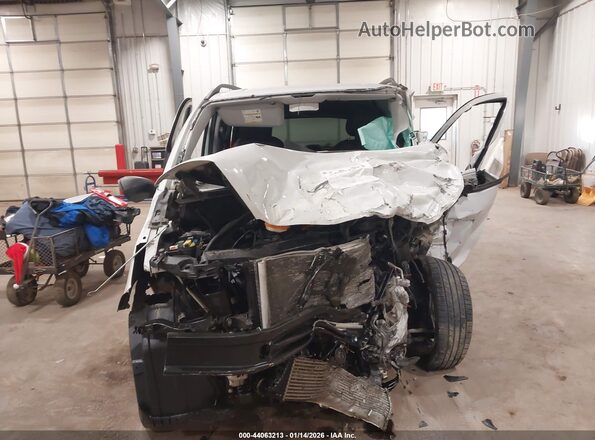 WD4PG2EEXG3141439 2016 MERCEDES-BENZ METRIS Белый Вид щитка приборов