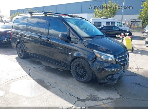 WD4PG2EEXJ3366807 2018 MERCEDES-BENZ METRIS Черный Передняя правая четверть