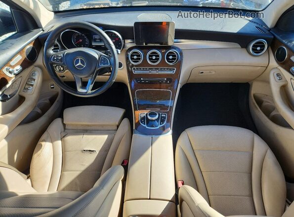 WDC0G4JB0HF178027 2017 MERCEDES-BENZ GLC-CLASS Черный Вид панели приборов