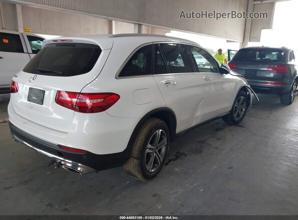 WDC0G4JB0JV067022 2018 MERCEDES-BENZ GLC 300 Белый Задняя правая четверть