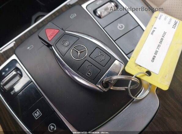 WDC0G4JB1GF053522 2016 MERCEDES-BENZ GLC 300 Черный Вид панели приборов