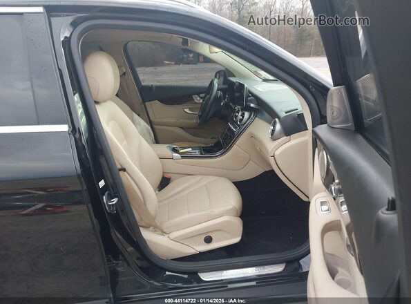 WDC0G4JB1GF053522 2016 MERCEDES-BENZ GLC 300 Черный Вид салона спереди