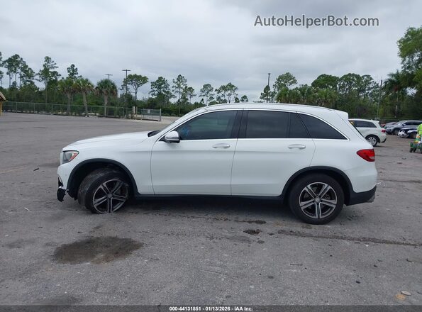 WDC0G4JB3GF081161 2016 MERCEDES-BENZ GLC 300 Белый Панорамный вид салона 360°