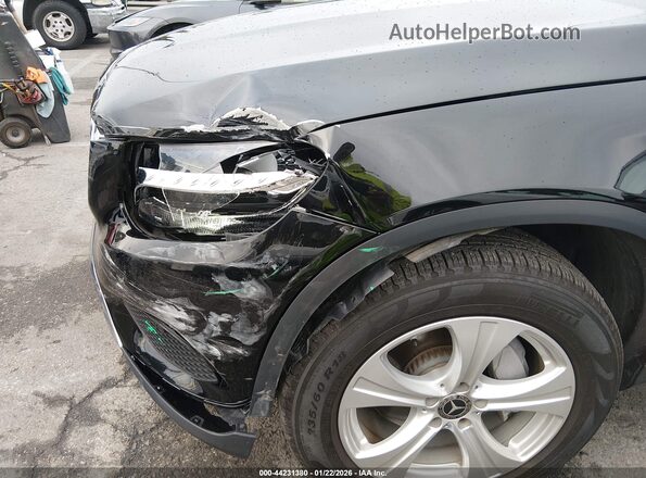 WDC0G4JB7HV011914 2017 MERCEDES-BENZ GLC 300 Черный Вид спереди