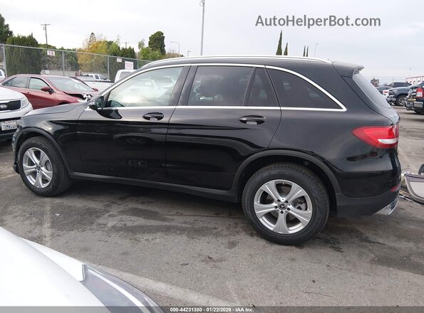 WDC0G4JB7HV011914 2017 MERCEDES-BENZ GLC 300 Черный Панорамный вид салона 360°
