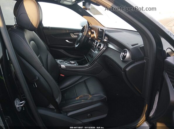 WDC0G4KB7JV112908 2018 MERCEDES-BENZ GLC 300 Черный Вид салона спереди