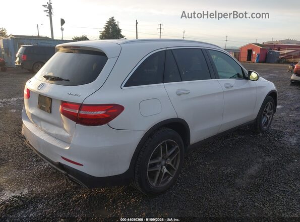 WDC0G4KB8HF139085 2017 MERCEDES-BENZ GLC 300 White Tył prawy