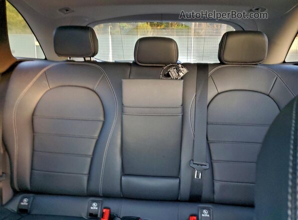 WDC0G4KB9GF059745 2016 MERCEDES-BENZ GLC-CLASS Серебряный Вид задних сидений