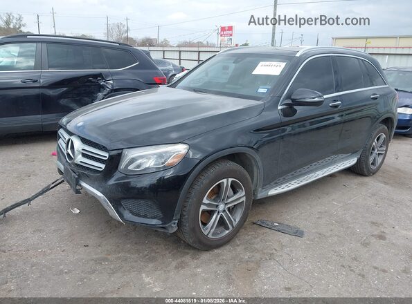 WDC0G4KB9HF146921 2017 MERCEDES-BENZ GLC 300 Черный Передняя левая четверть