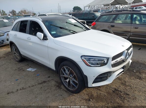 WDC0G8DB3LF752700 2020 MERCEDES-BENZ GLC 300 White Front right