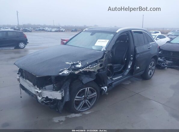 WDC0G8DB7LF695613 2020 MERCEDES-BENZ GLC 300 Черный Вид спереди
