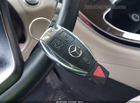 WDC0J4KB0JF326604 2018 MERCEDES-BENZ GLC 300 COUPE Красный Вид панели приборов