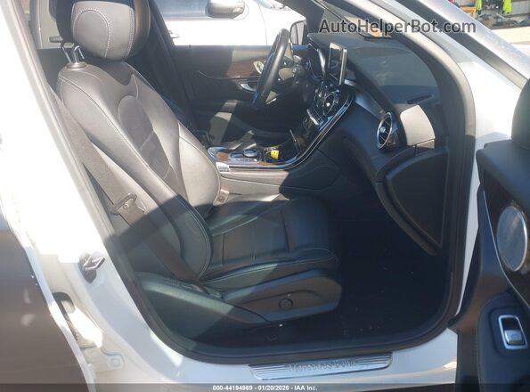 WDC0J4KB9JF345524 2018 MERCEDES-BENZ GLC 300 COUPE Черный Вид салона спереди
