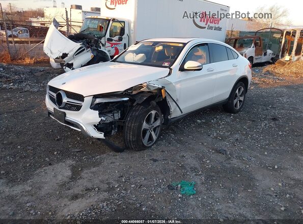 WDC0J4KB9KF512692 2019 MERCEDES-BENZ GLC 300 COUPE Белый Передняя левая четверть