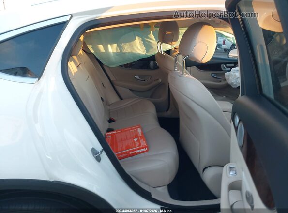 WDC0J4KB9KF512692 2019 MERCEDES-BENZ GLC 300 COUPE Белый Вид наклейки с VIN-кодом