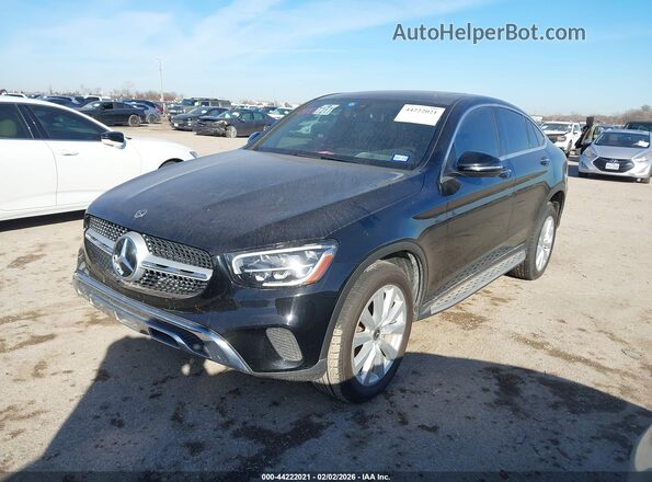 WDC0J8EBXLF706071 2020 MERCEDES-BENZ GLC 300 COUPE Black Առջևի ձախ երեք քառորդ տեսարան