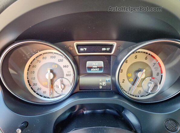WDCTG4EB2HJ295144 2017 MERCEDES-BENZ GLA Белый Вид щитка приборов