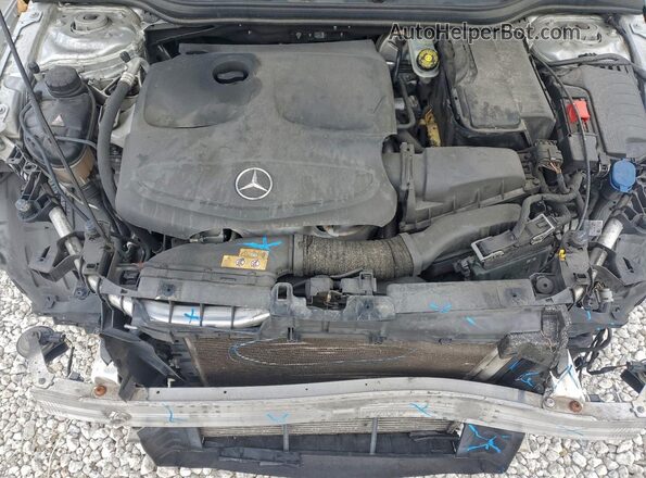 WDCTG4EB3HJ288929 2017 MERCEDES-BENZ GLA White Սալոնի հետևի տեսք