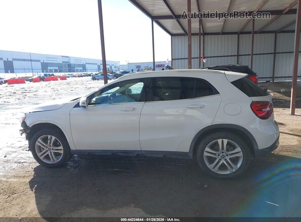 WDCTG4EB3LU024441 2020 MERCEDES-BENZ GLA 250 White 360 interior view